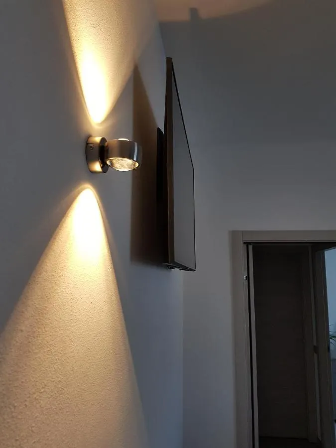 Yelay Apartments & Holiday Lago Di Garda Raffa 0*,