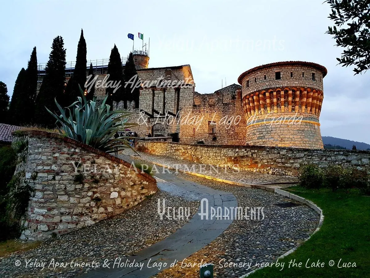 Yelay Apartments & Holiday Lago Di Garda Raffa