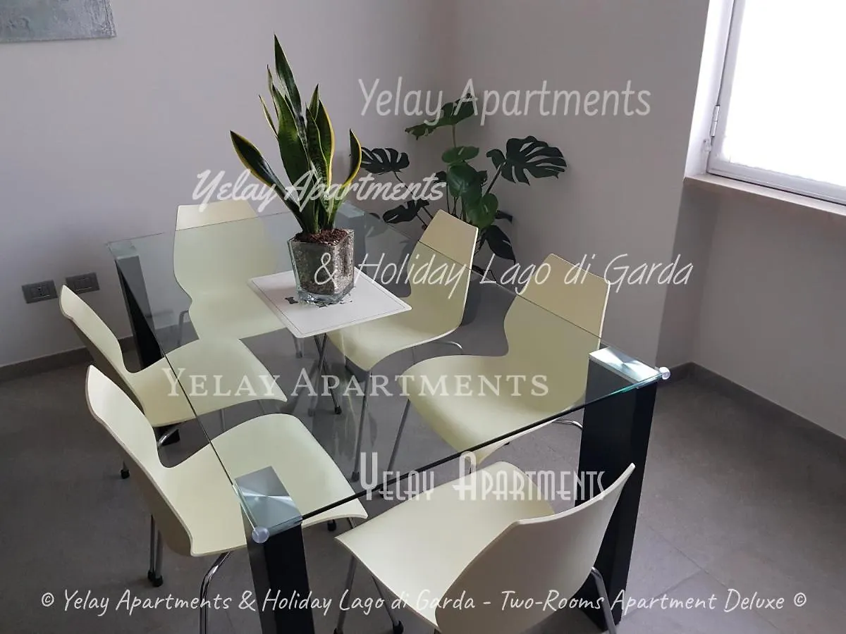 Yelay Apartments & Holiday Lago Di Garda Raffa 0*,